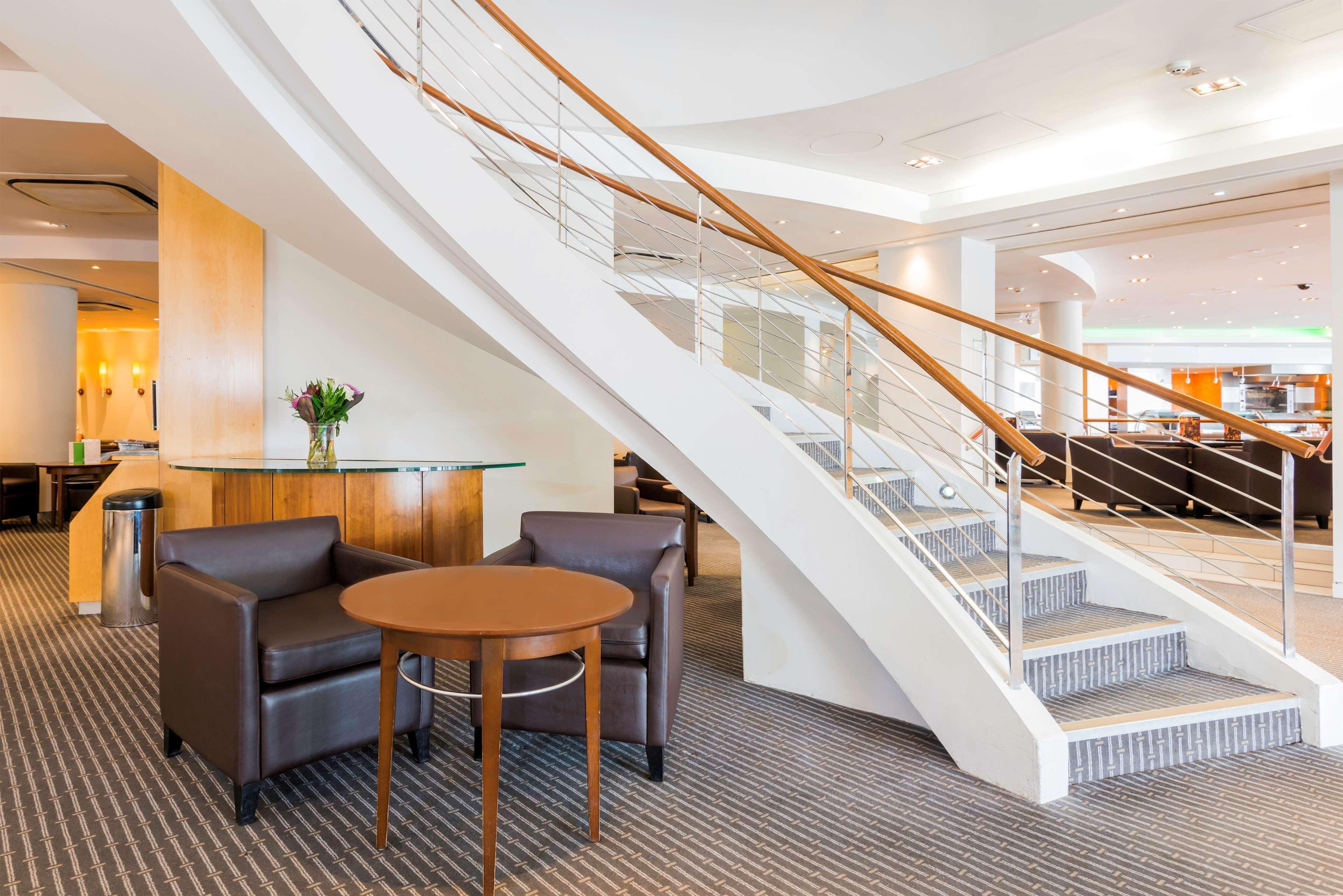 Best Western London Heathrow Ariel Hotel Hillingdon Exteriör bild